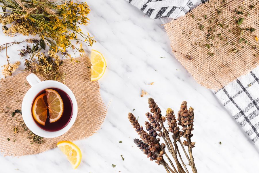 Cistanche Tubulosa with herbs and tea